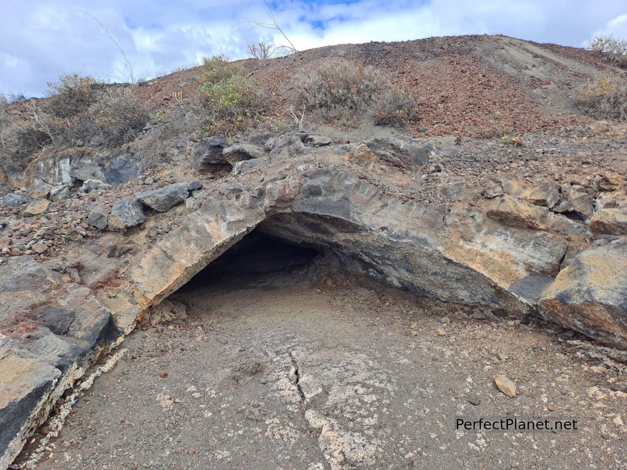 Lava tubes