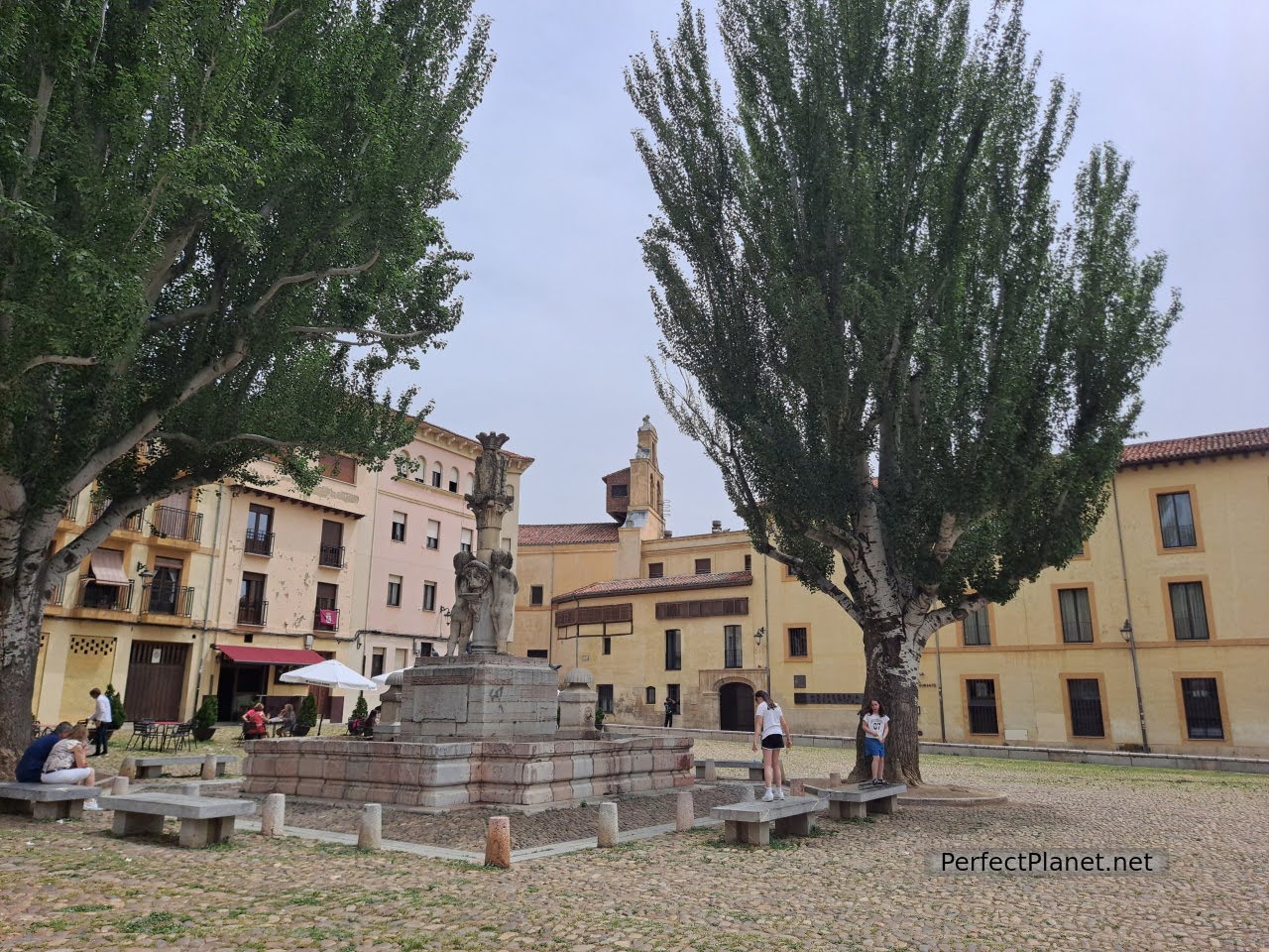 Plaza del Grano