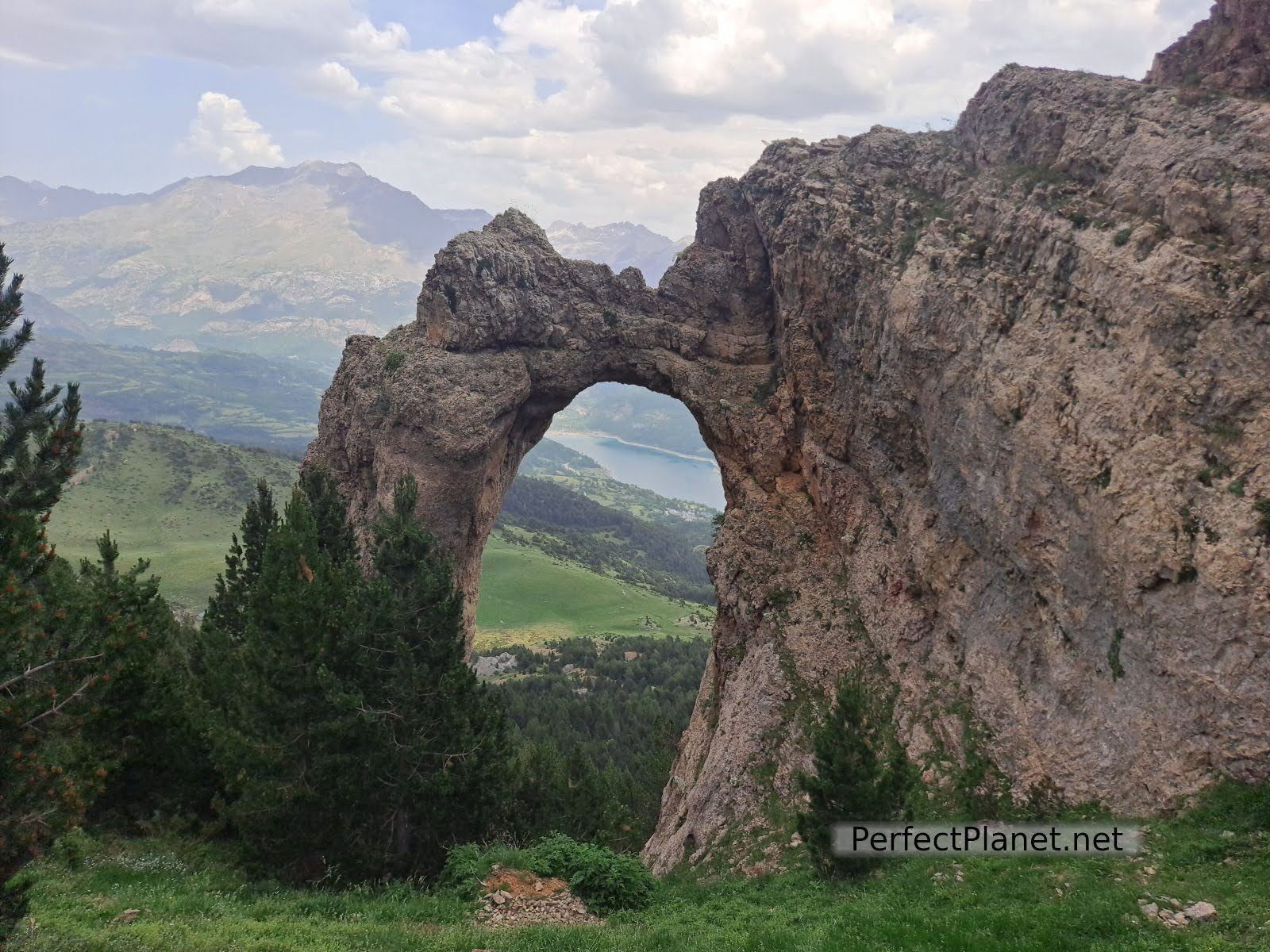 Arch of Piedrafita