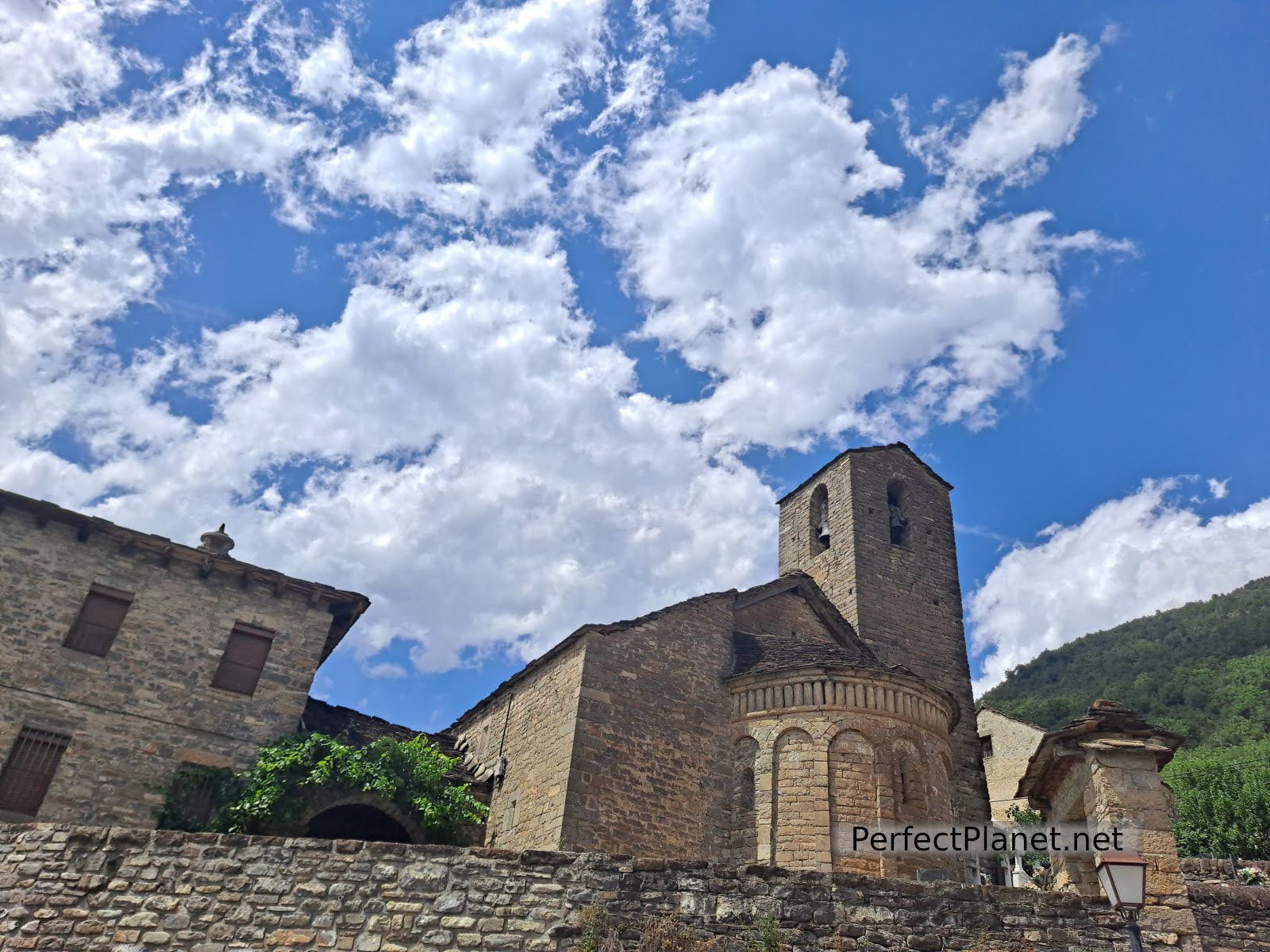 Iglesia San Martín de Oliván