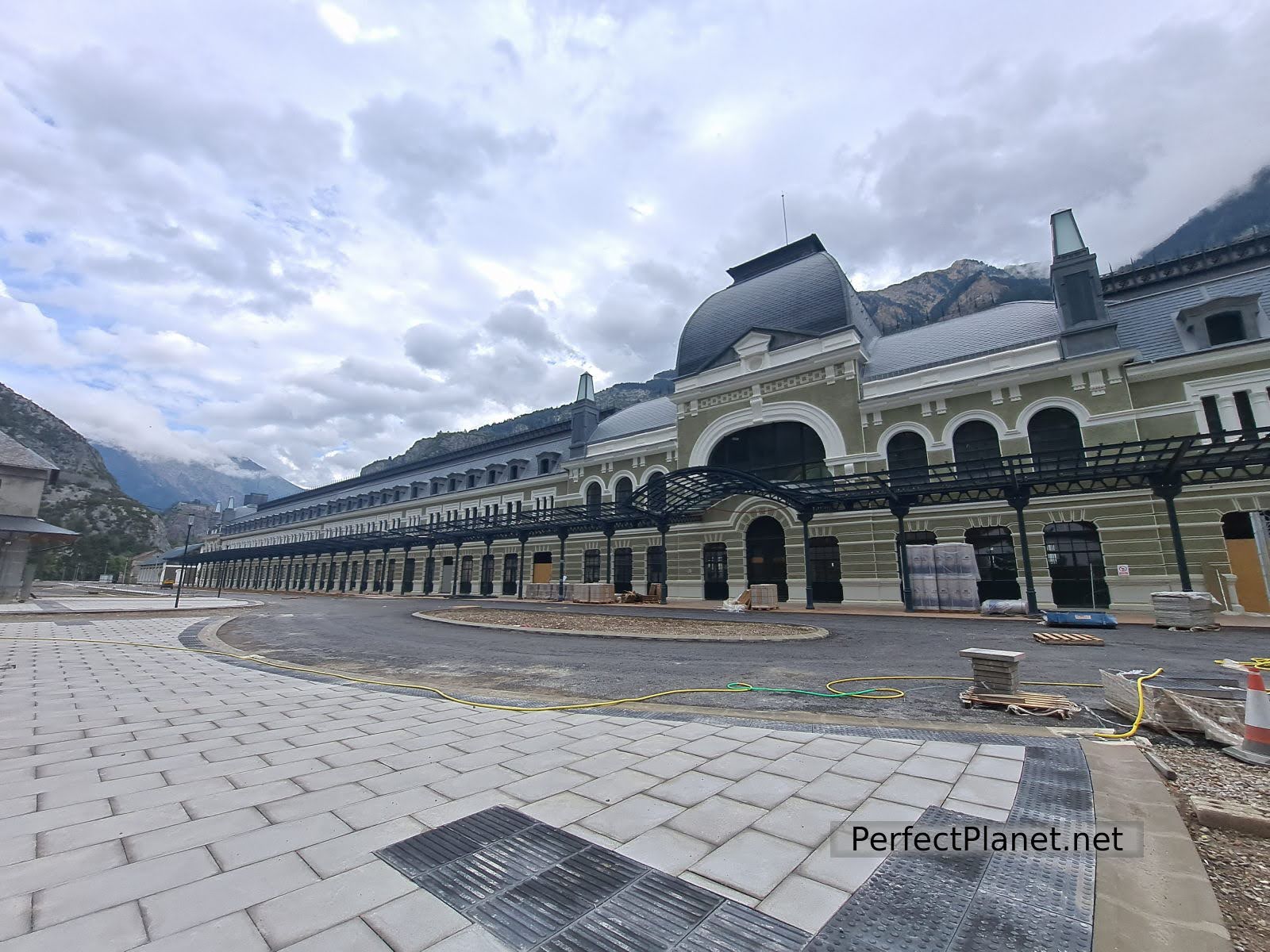 Estación de Canfranc