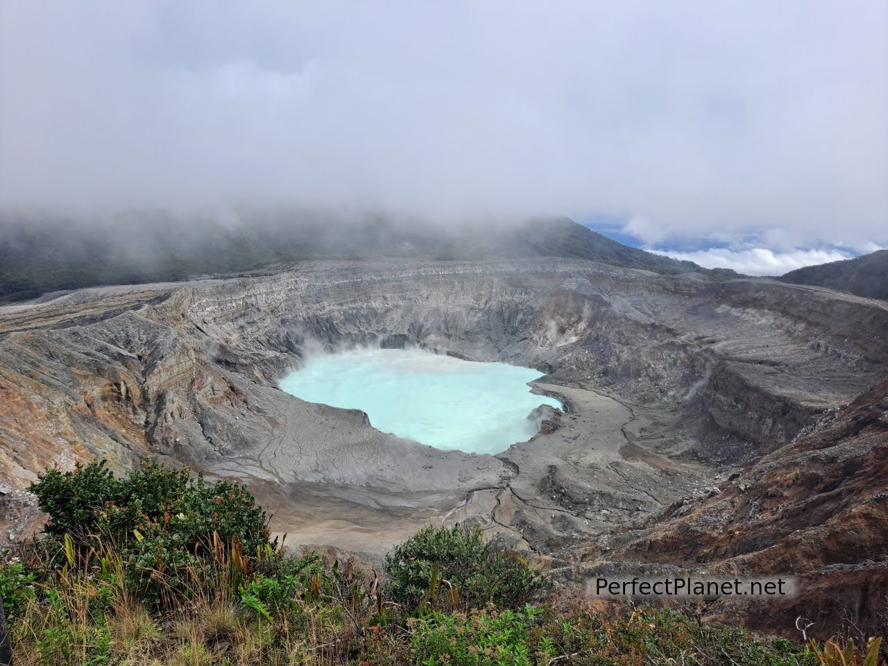 Poas volcano