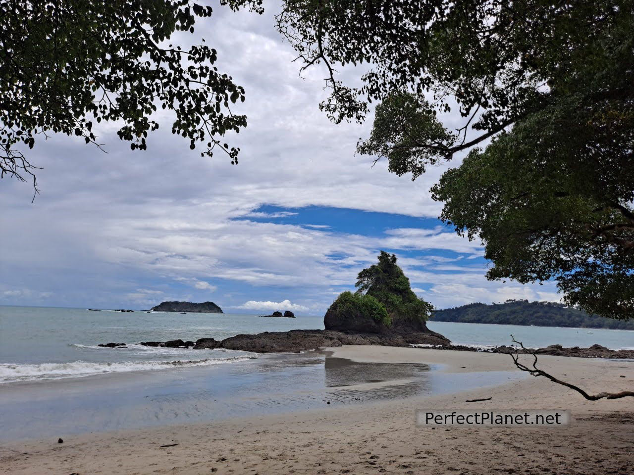 Playa Espadilla Sur