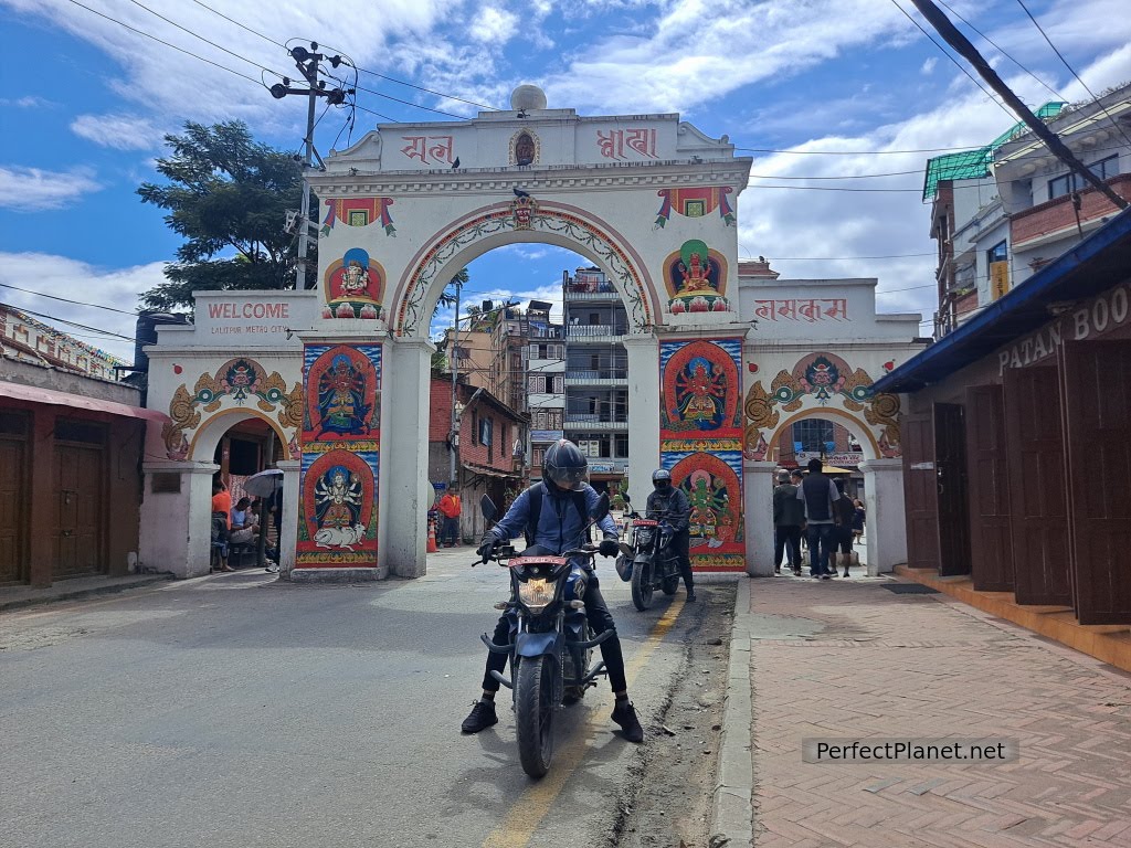 Entrada a Patan