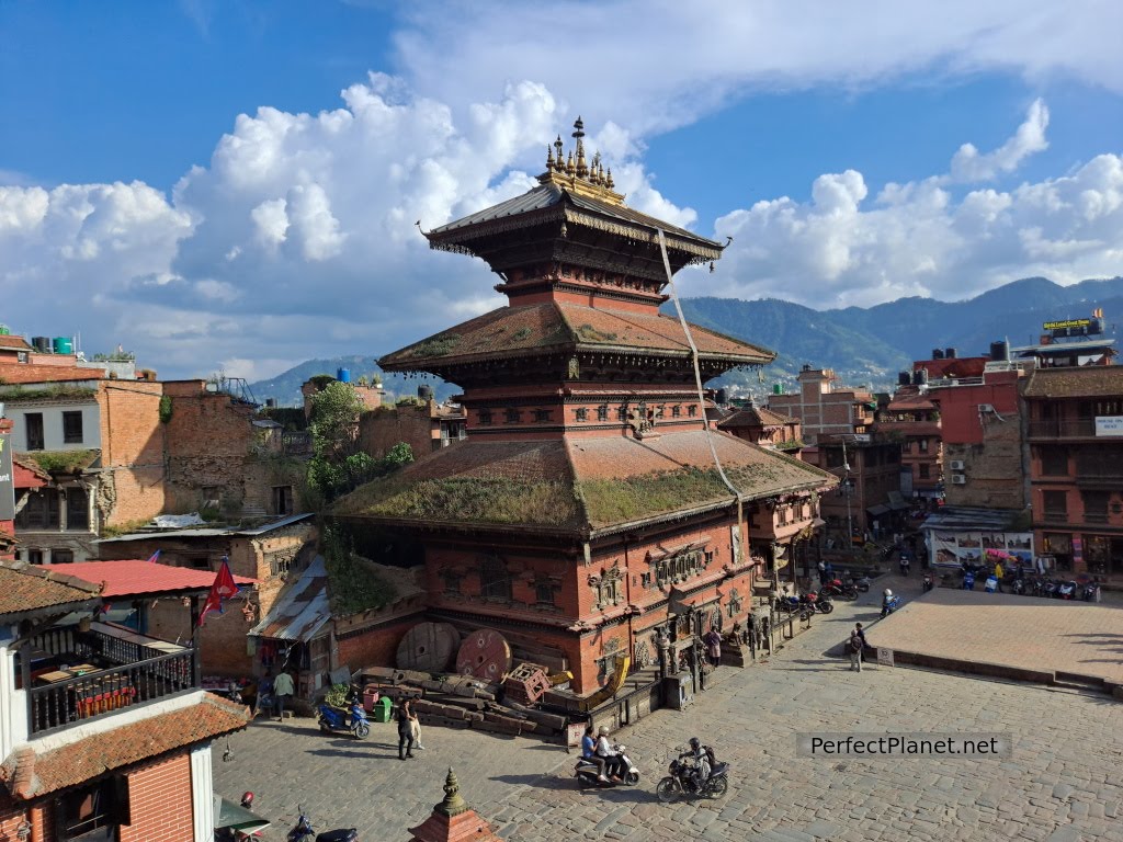 Taumadhi square