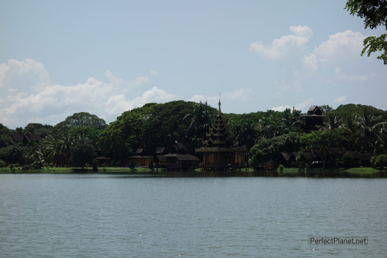 Lago Kandawgyi