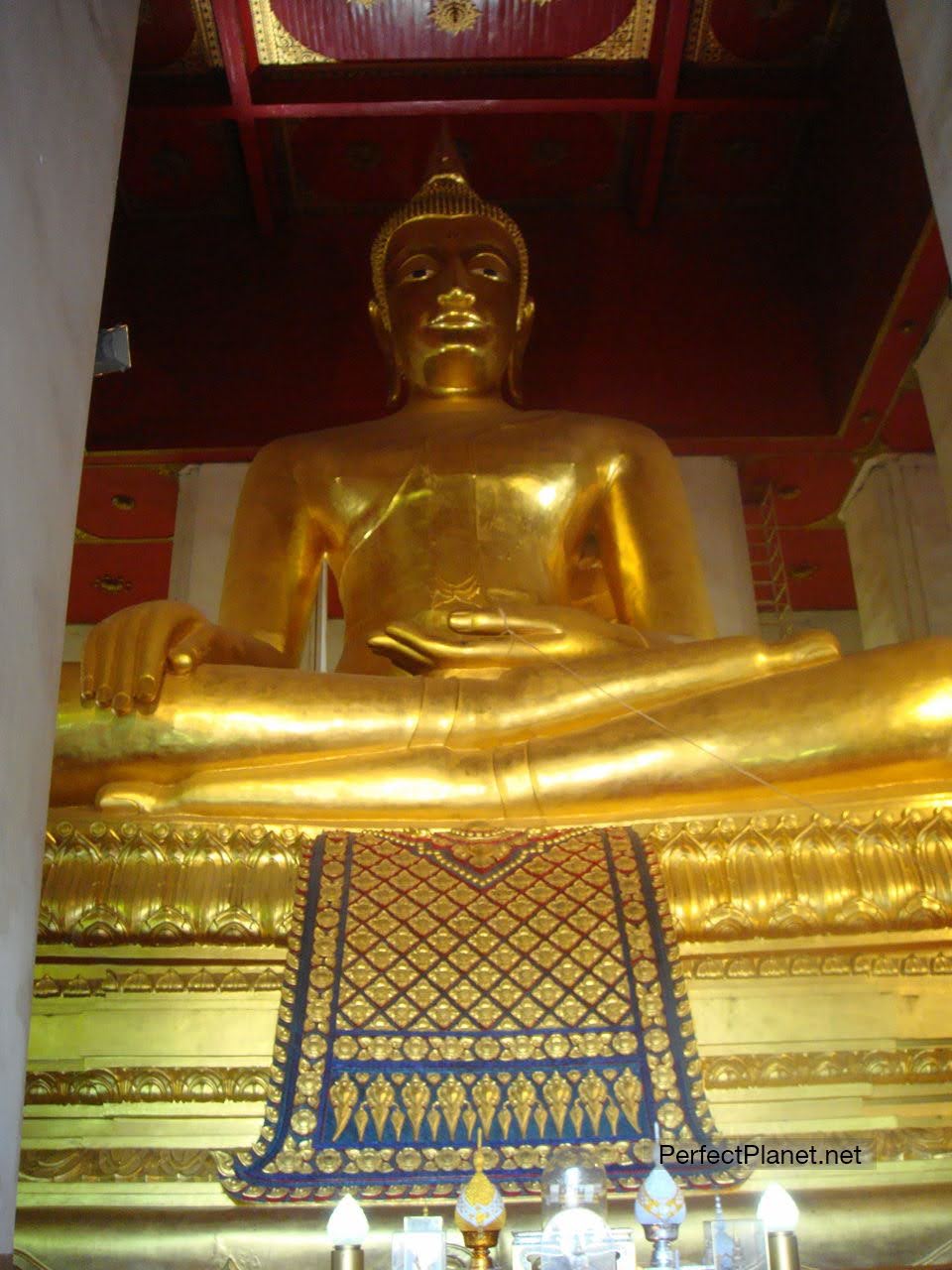 Wat Phra Mongkhon Bophit