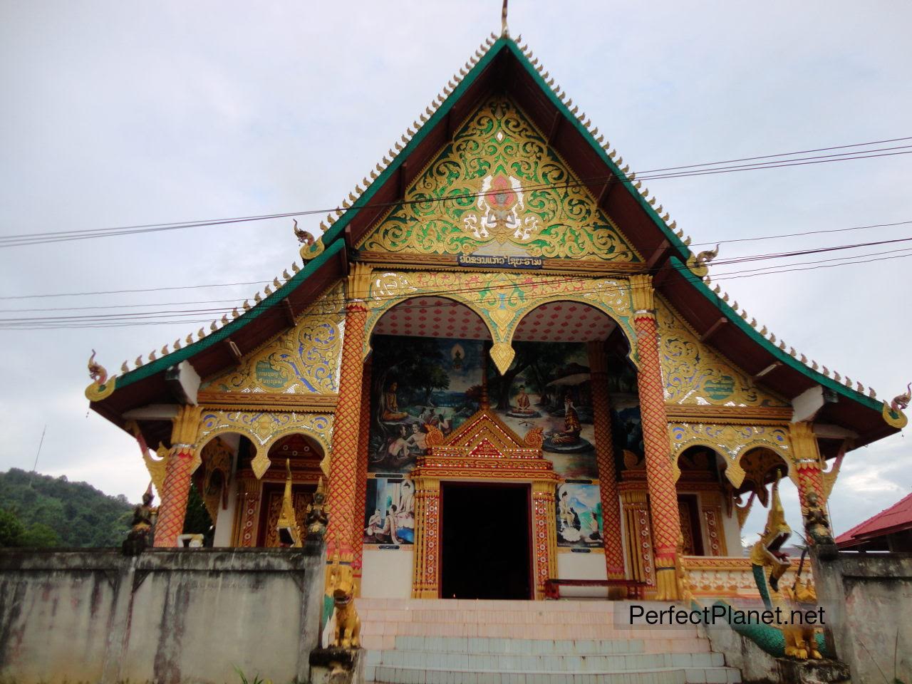 Templo en Huay Xai