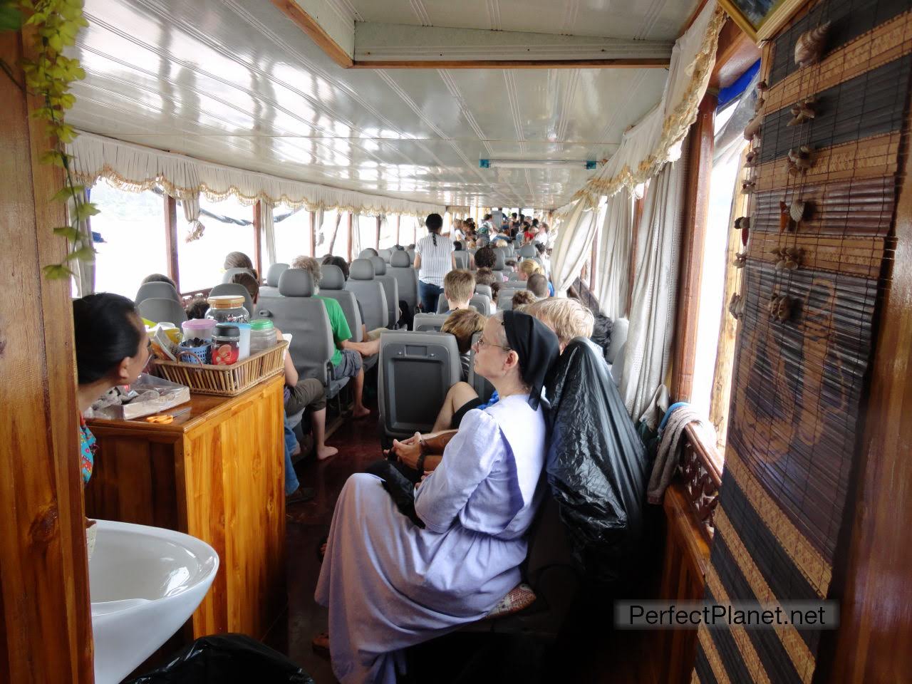 Interior del barco