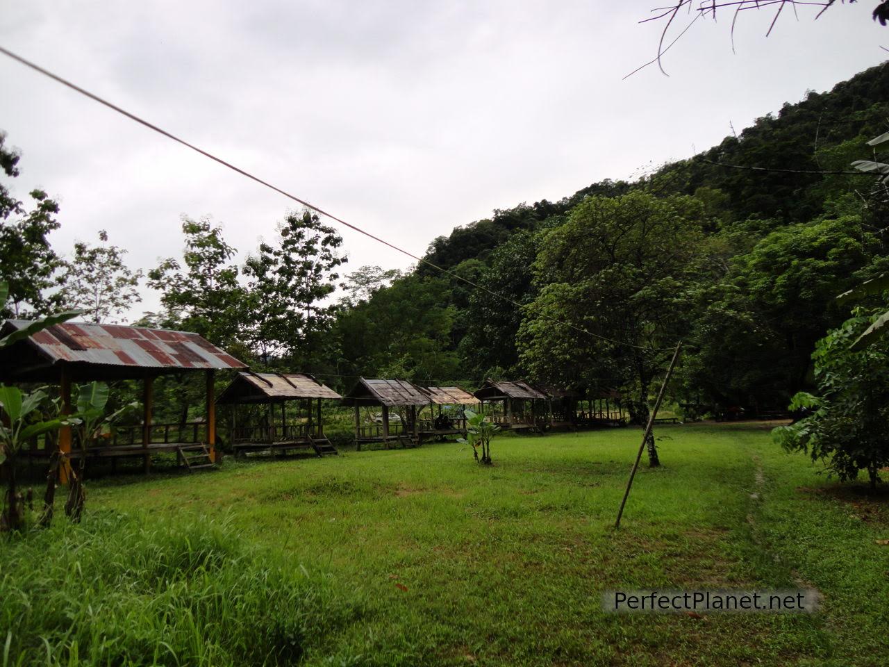 Surroundings Tham Phu Kham