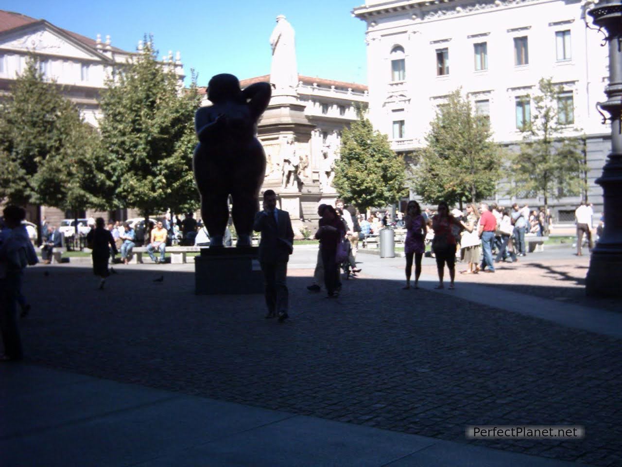 Botero sculpture