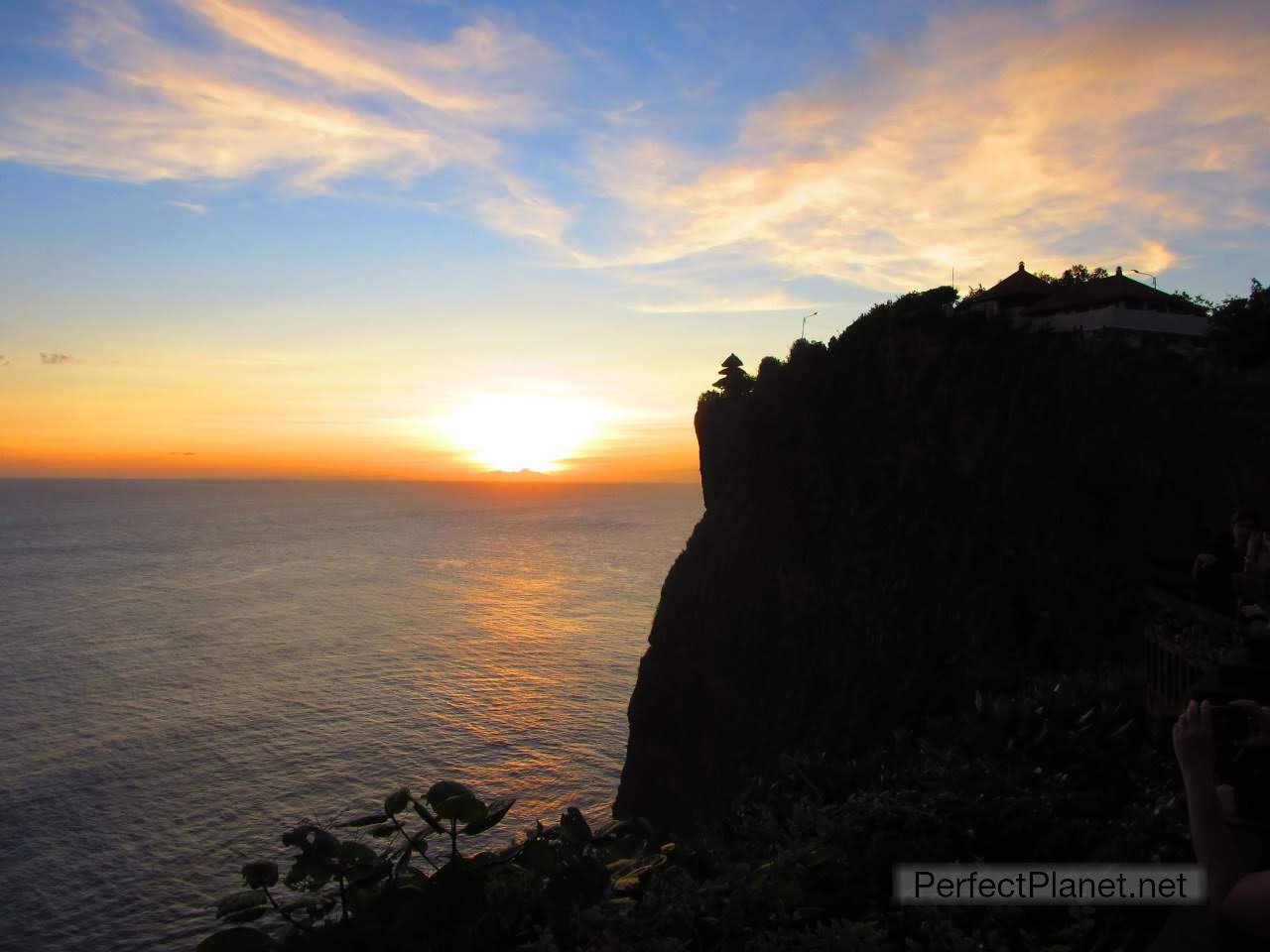 Atardecer en Pura Luhur Ulu Batu