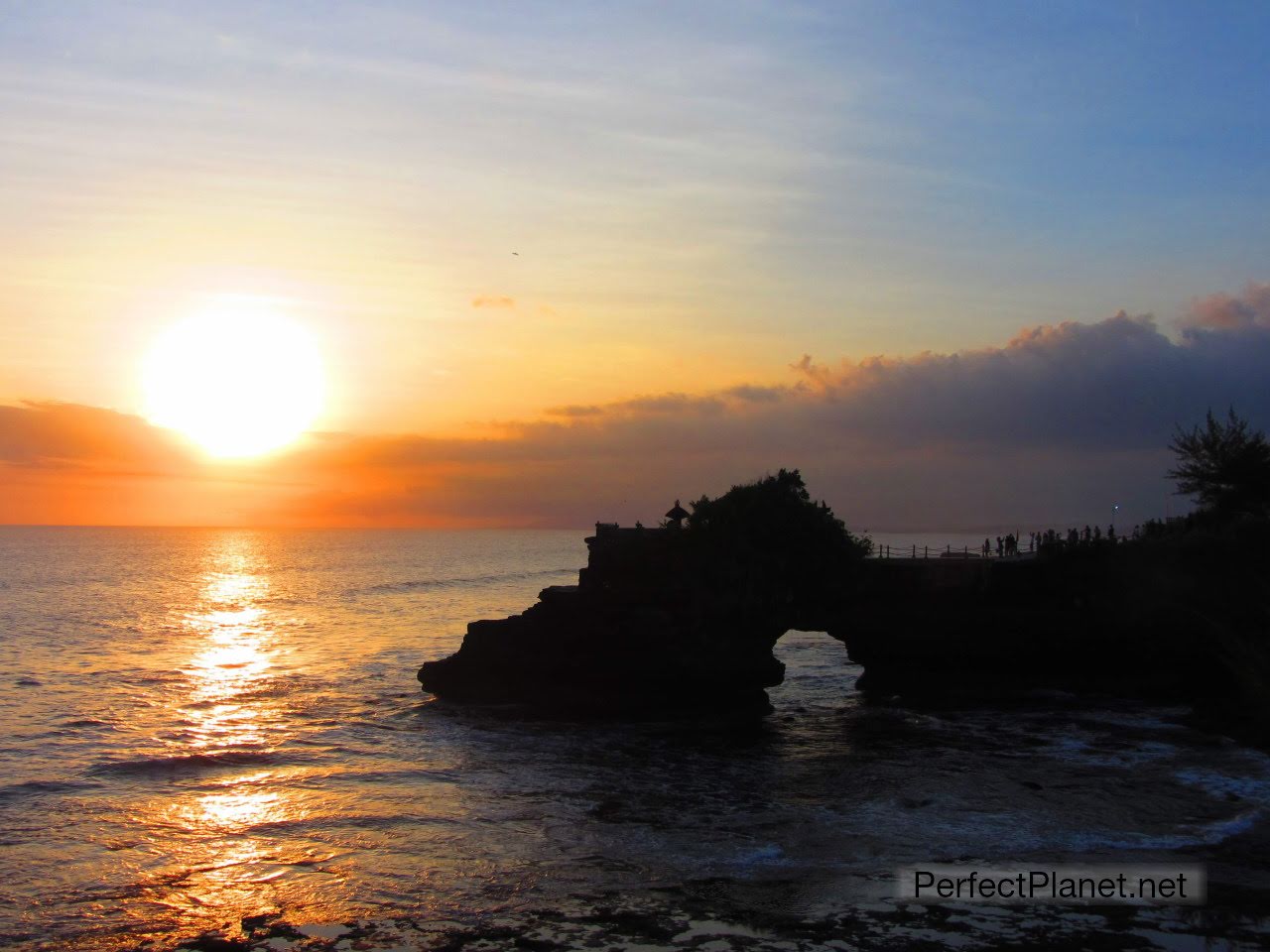 Pura Batu Bolok