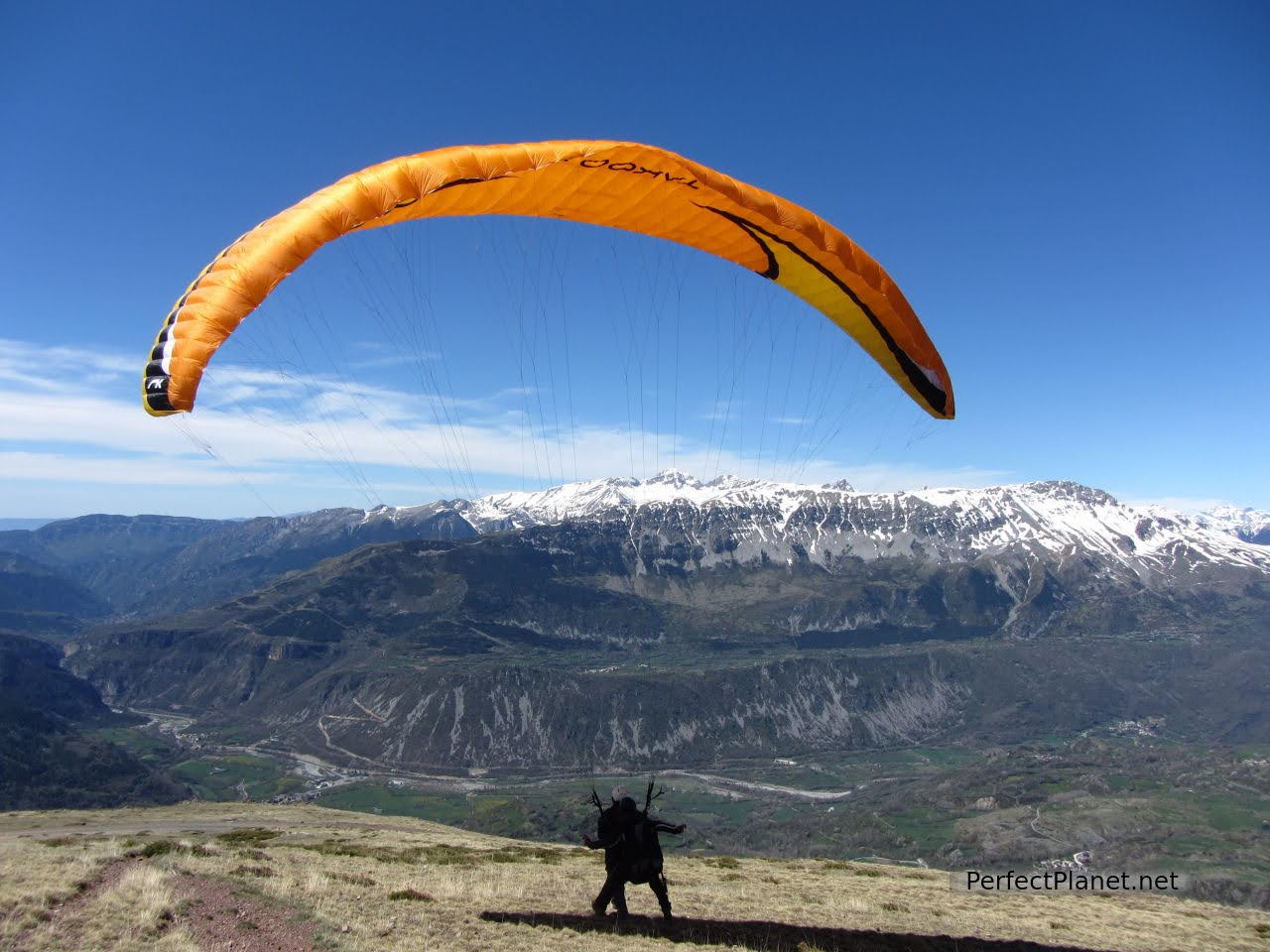 Paragliding