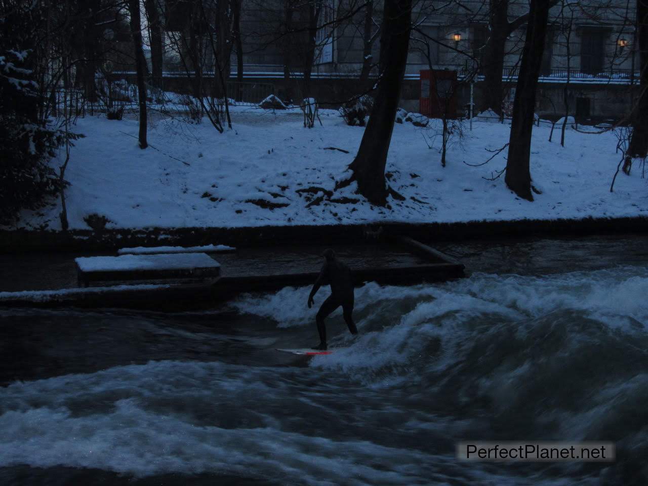 Surf in Eisbach