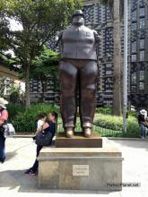 Plaza estatuas Botero